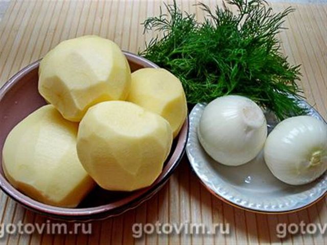 Двоколірні вареники зі шпинатом на пару