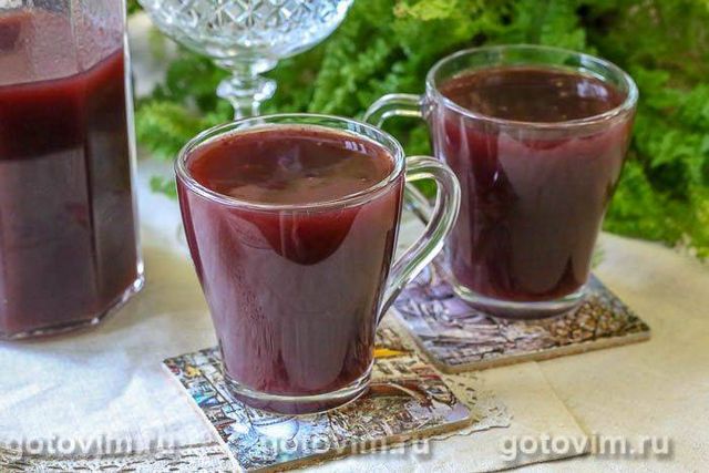 Кисіль із варення з чорноплідної горобини з яблуками. Фотографія рецепта