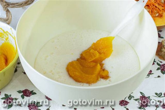 Десерт із гарбуза (гарбузове суфле з вершками)