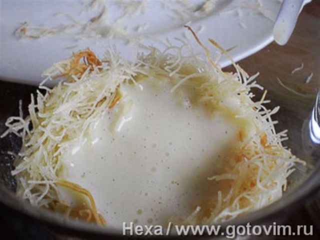 Десерт із кадаїфа з полуницею і кремом патісьєр