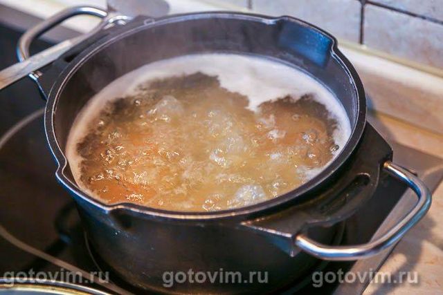 Макарони з печеним перцем і м'ясом