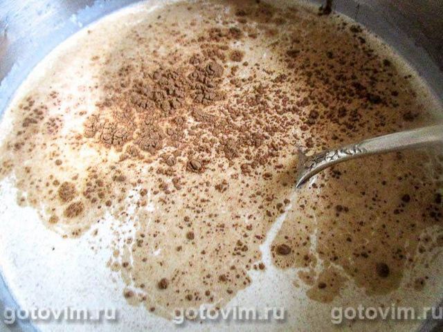 Панакота з шоколадом і гранатом