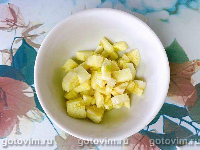 Тальятелле з куркою та беконом у вершковому соусі 